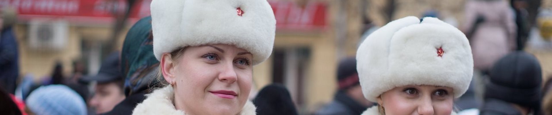 Доставка мужских кепок и шапок